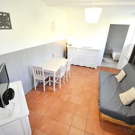 Le Saut Du Cerf Apartment
